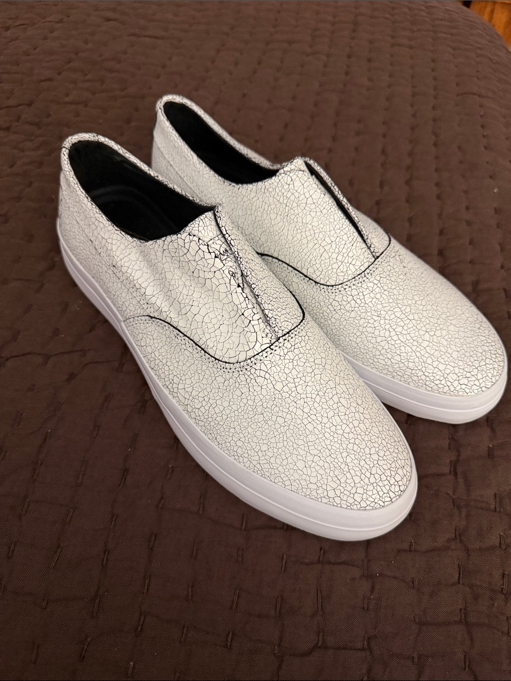 Rare new! Dylan Huf Cracked Leather Slip On